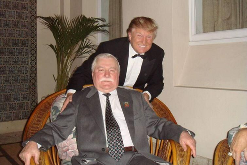 Image of Lech Walesa sitting in a wicker chair with a younger Donald Trump smiling behind him. As included on Lech Walesa's facebook post.